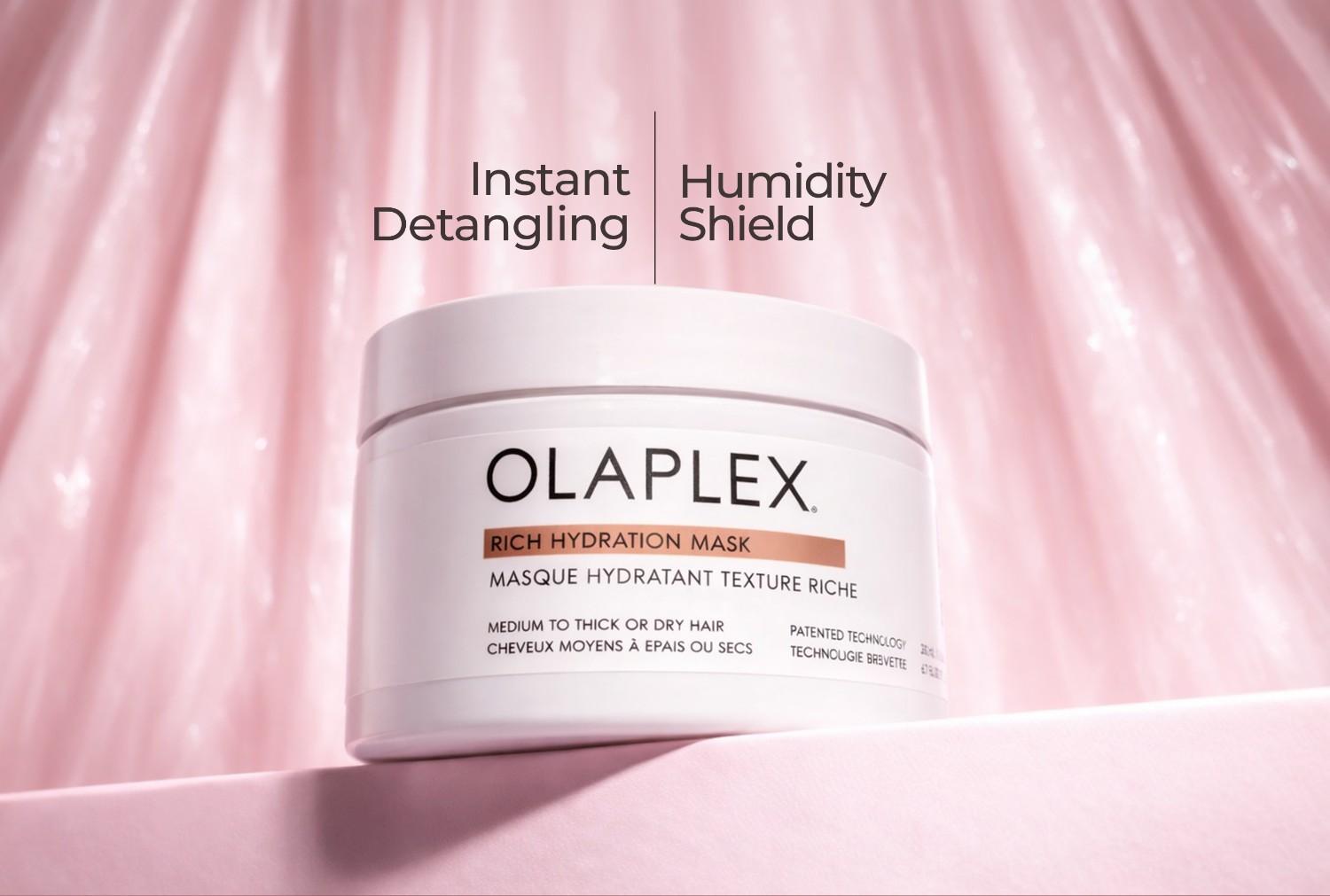 Olaplex Rich Hydration Mask jar on a pink background